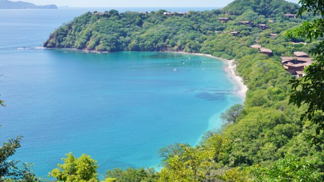 Tropical Beaches, Wildlife & Luxury: Why This Costa Rica Peninsula Is a 2026 Hotspot