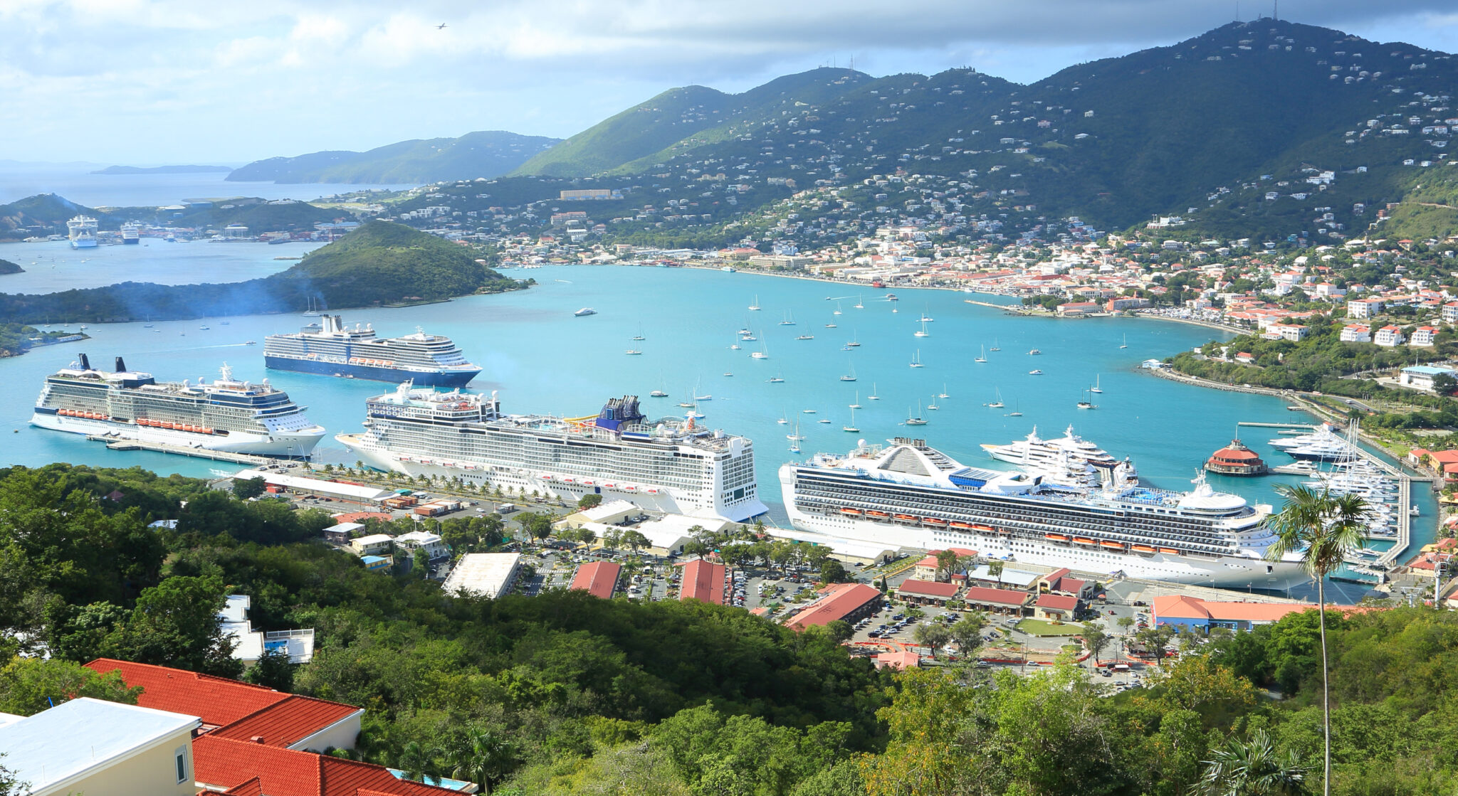 The Best Beaches Near the St. Thomas Cruise Port (and Which Ones to Skip)