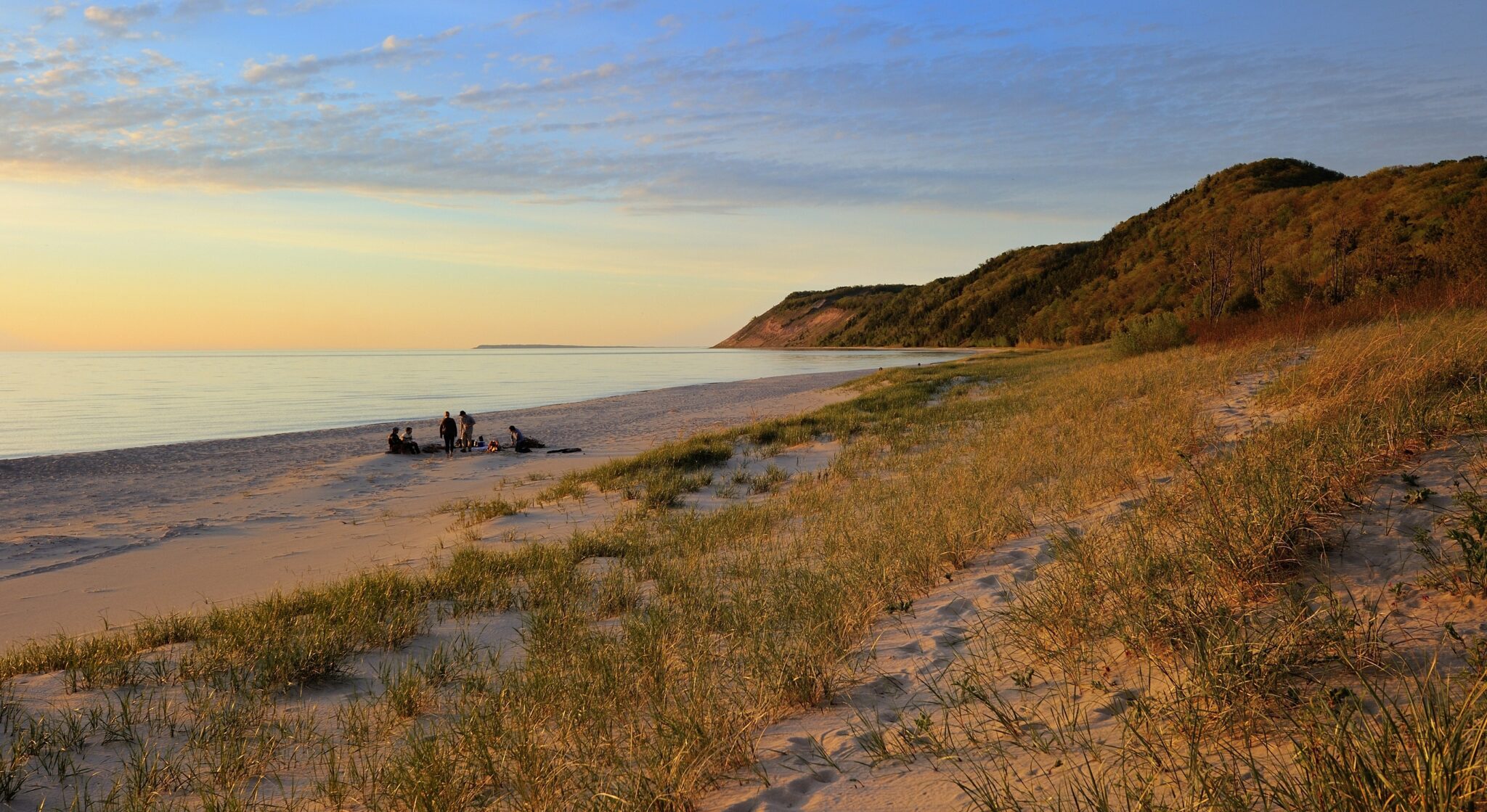 This Michigan Lakeshore Was Just Named the State’s Most Romantic Getaway