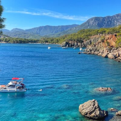 This Unique Beach in Türkiye Lets You Swim Among Ancient Ruins