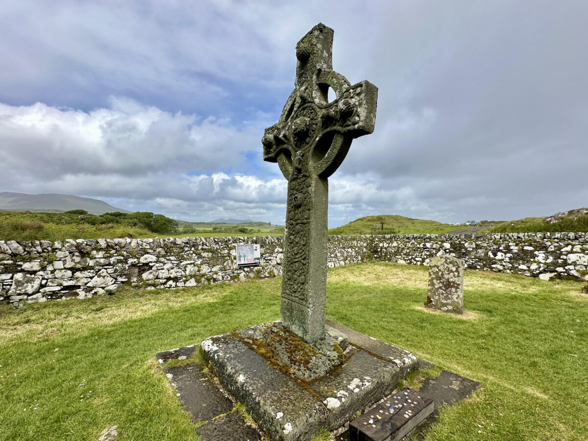Islay cross
