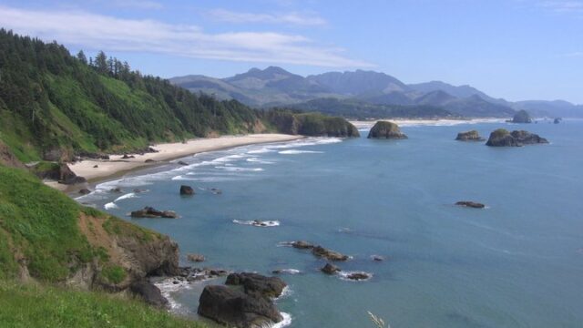 I Lived in the Pacific Northwest for 10+ Years—This Is the Most Charming Coastal Town in Oregon