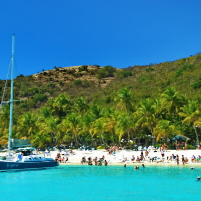 This Caribbean Beach Bar Was Just Voted the Best—and You Have to Swim to Reach It