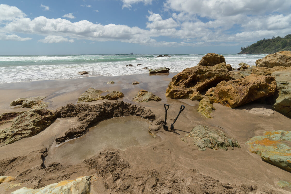 Hot Water Beach in New Zealand
