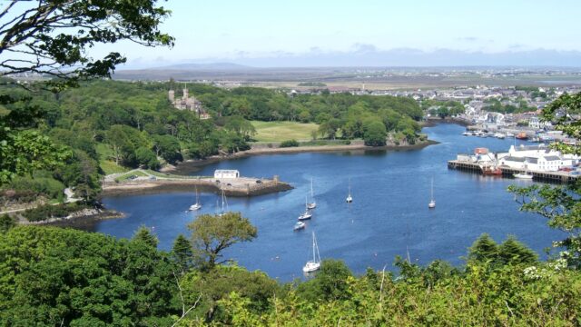 Saunas, Standing Stones, and Black Pudding: This Is the Scottish Island Town That Stole My Heart