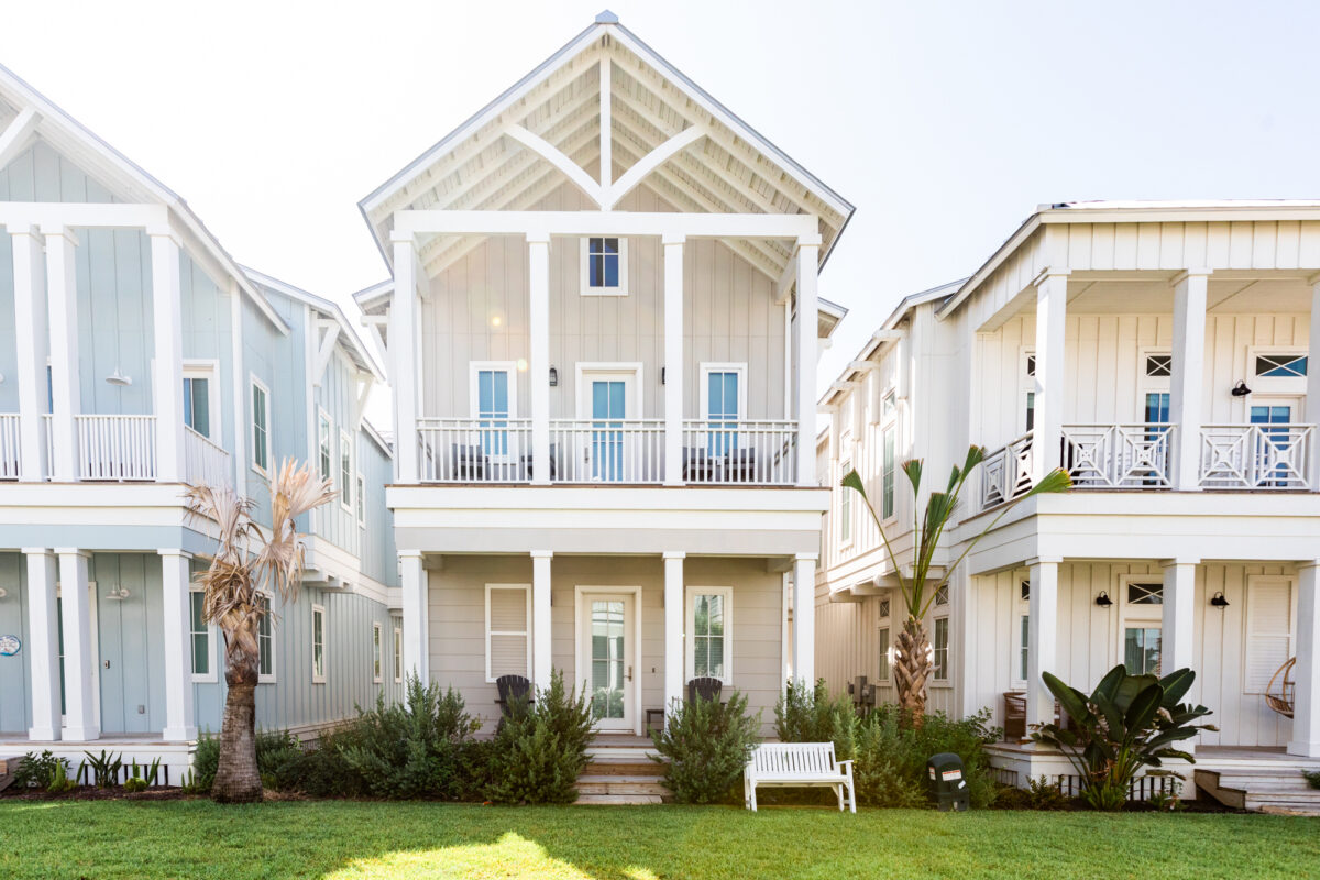 accommodation at Cinnamon Shore
