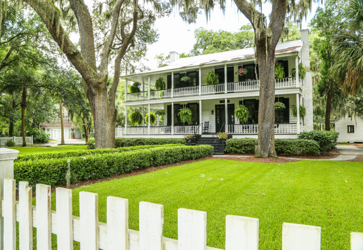 Bluffton, South Carolina has an Historic District that is full of historical homes