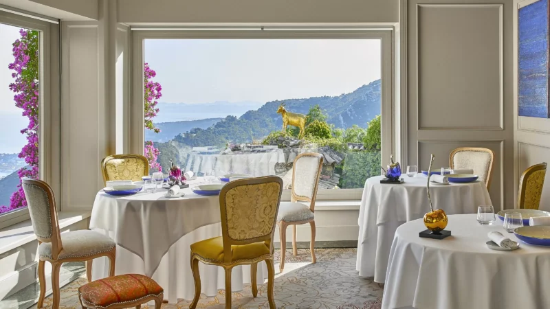 interior seating at La Chèvre d'Or