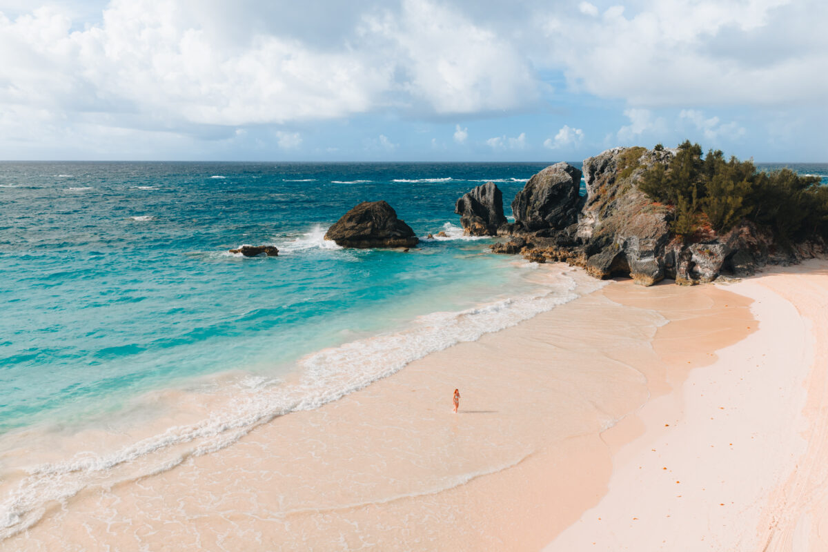 shoreline of Horseshoe Beach, Bermuda