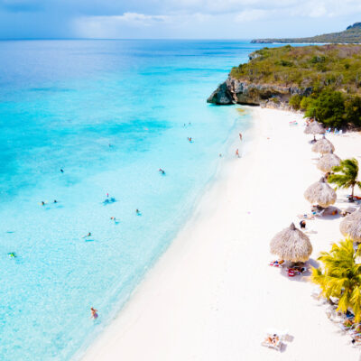 The 10 Best Caribbean Beaches, According to Science and Travel Experts