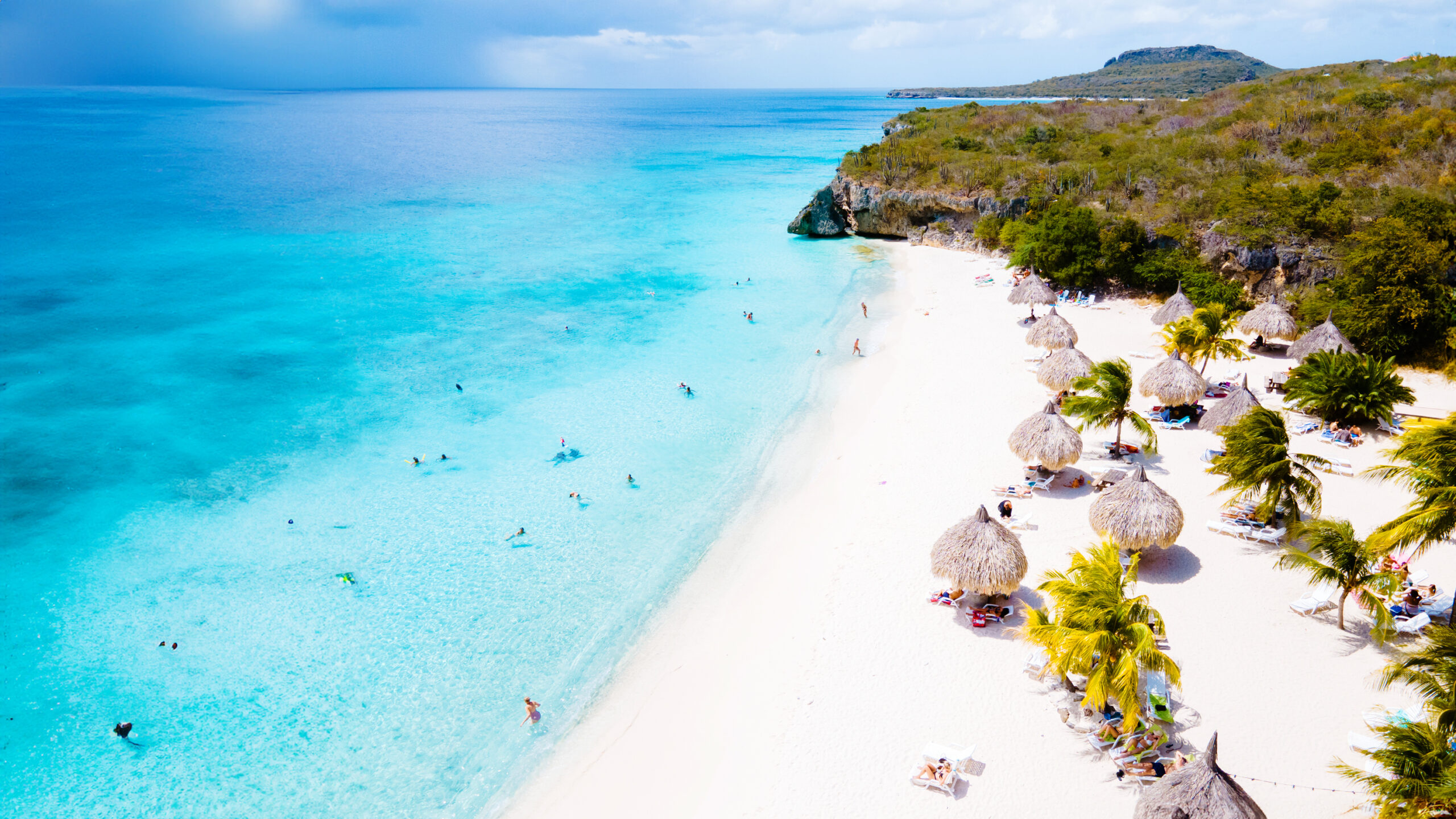 The 10 Best Caribbean Beaches, According to Science and Travel Experts