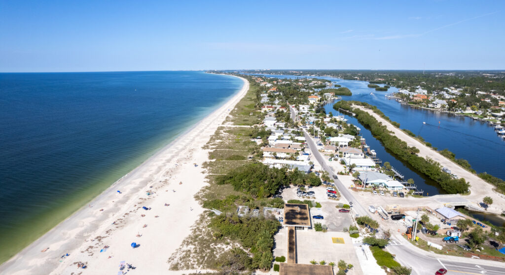 10 Gulf Coast Beach Towns That Feel Just Like the Caribbean — No Passport Required