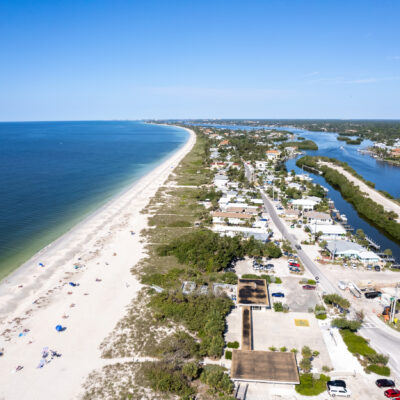 10 Gulf Coast Beach Towns That Feel Just Like the Caribbean — No Passport Required