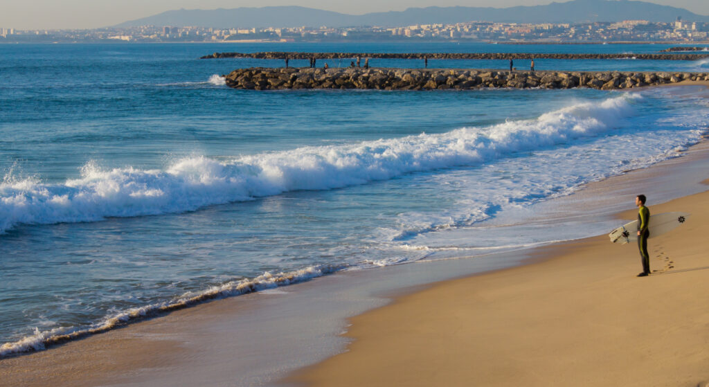 The Complete Guide to Costa da Caparica, Lisbon’s Favorite Beach Escape