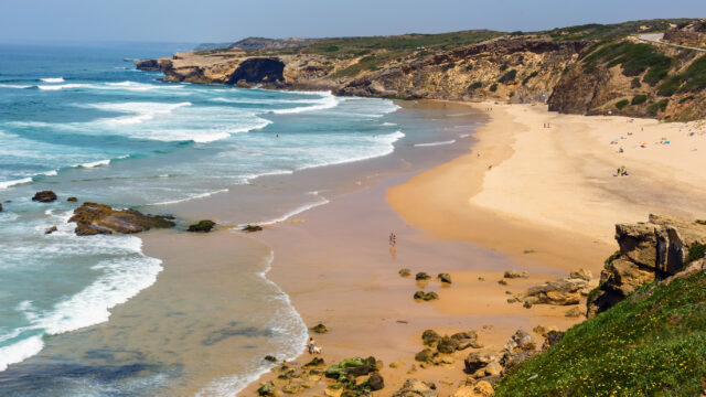 This Hidden Algarve Beach Just Ranked No. 1 in Europe