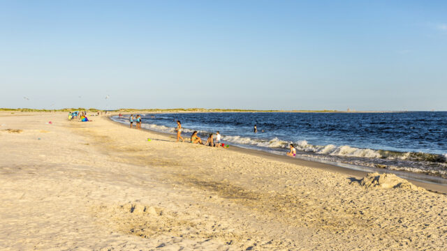 Dauphin Island Beach Guide: Sugar Sand and Alabama’s Best Sunsets