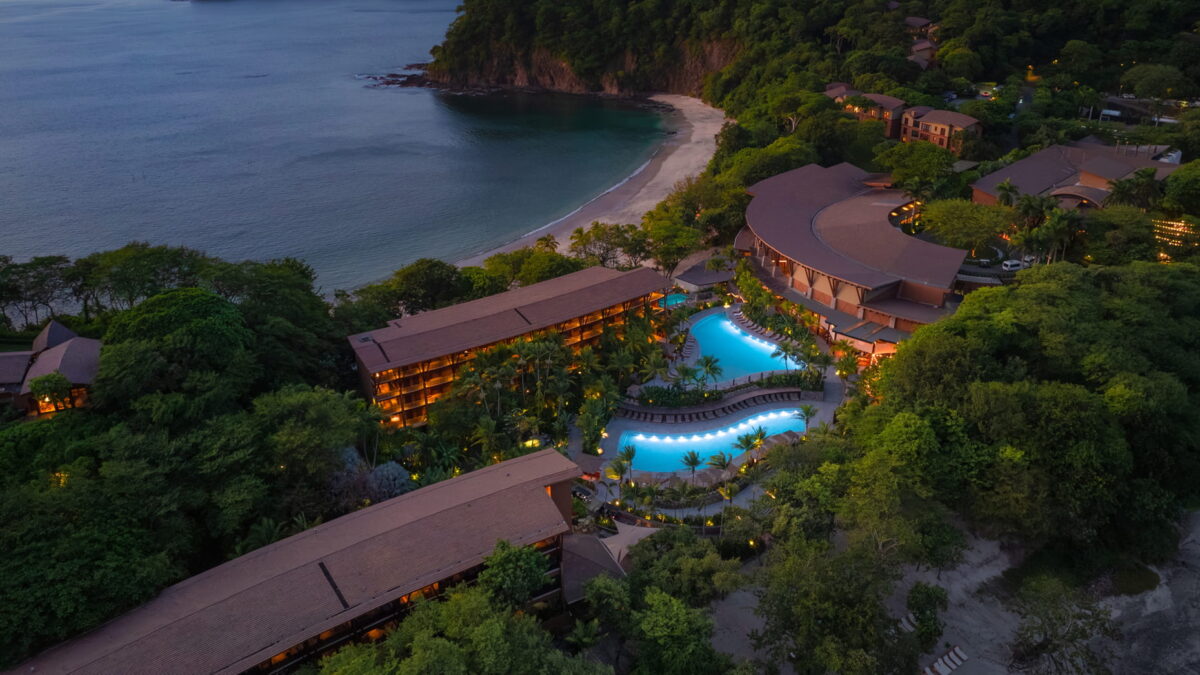 Four Seasons Resort Peninsula Papagayo at night