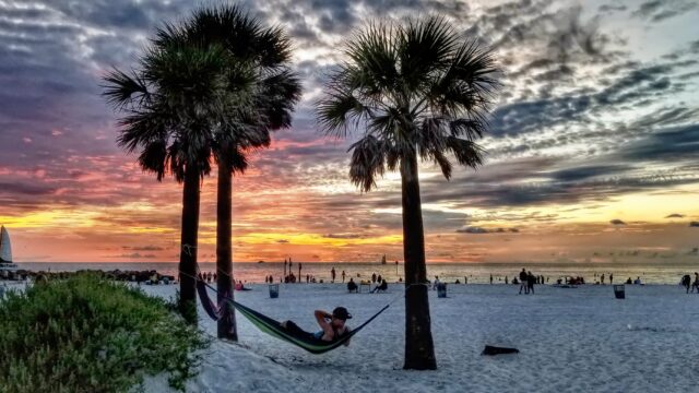 The #1 U.S. Beach for Sunsets, According to Travelers (It’s Not in Hawaii)