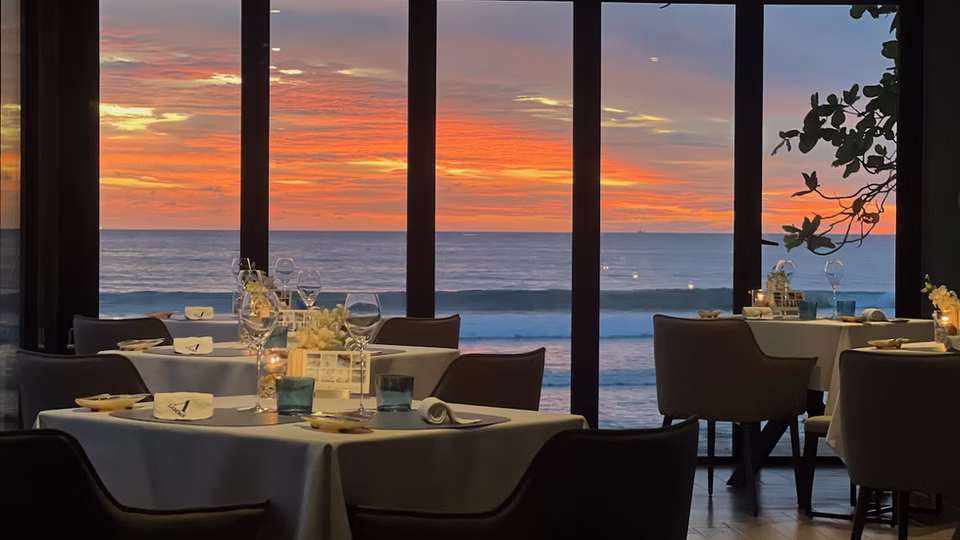 L'Arôme by the Sea
