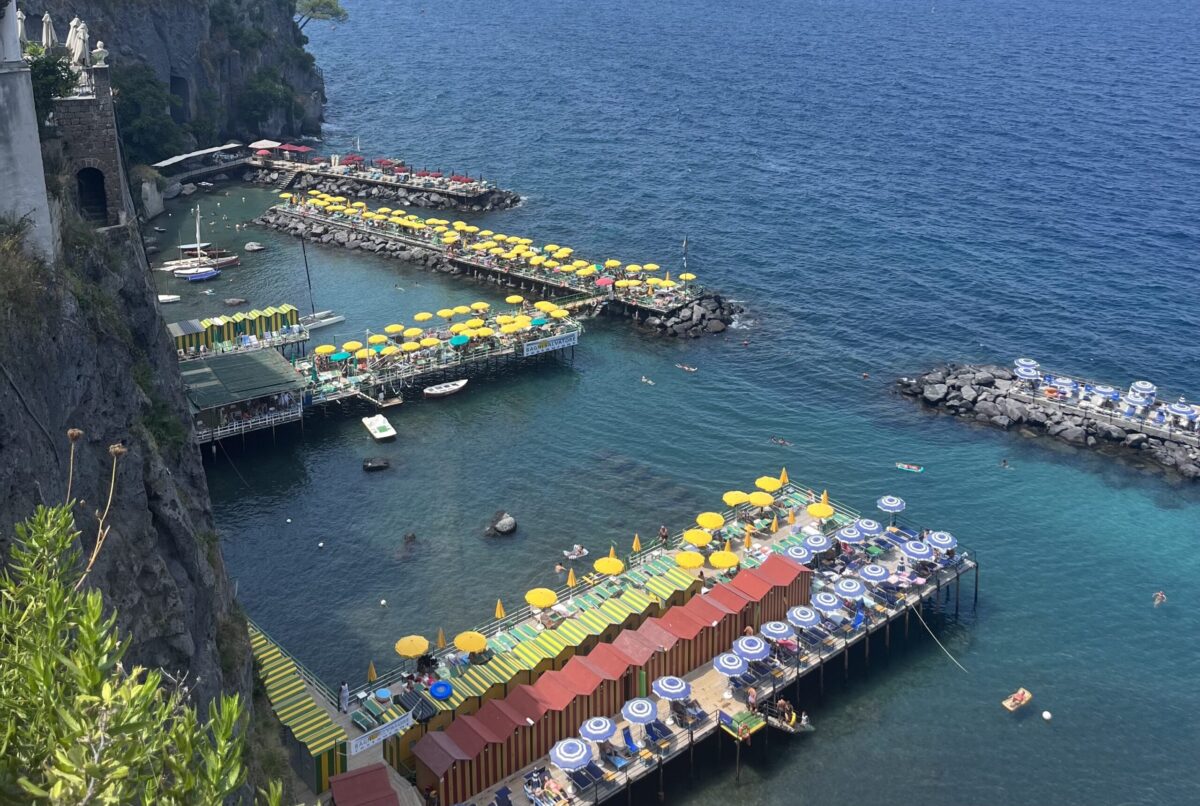 Victory Square, Amalfi