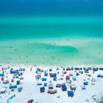 11 Florida Beaches with the Clearest Water in the State