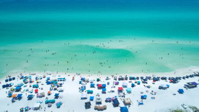11 Florida Beaches with the Clearest Water in the State