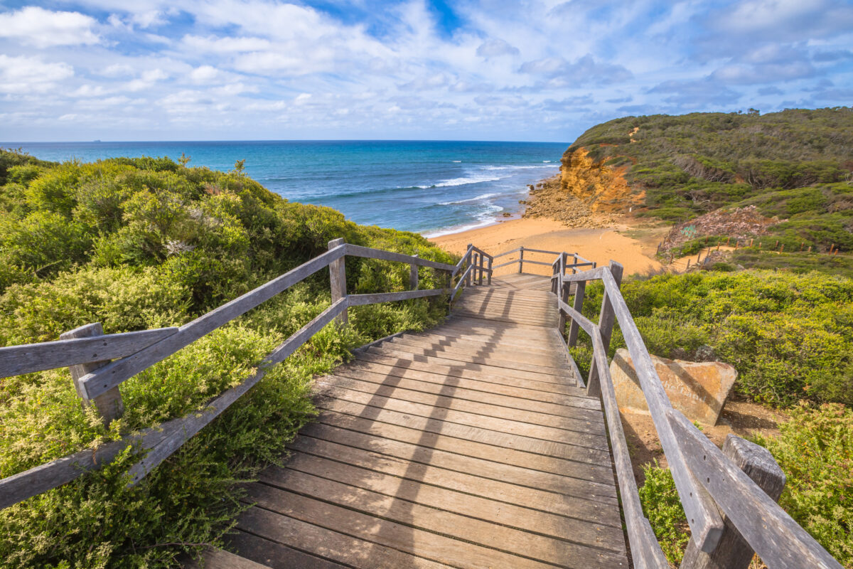 Lorne Beach, Lorne