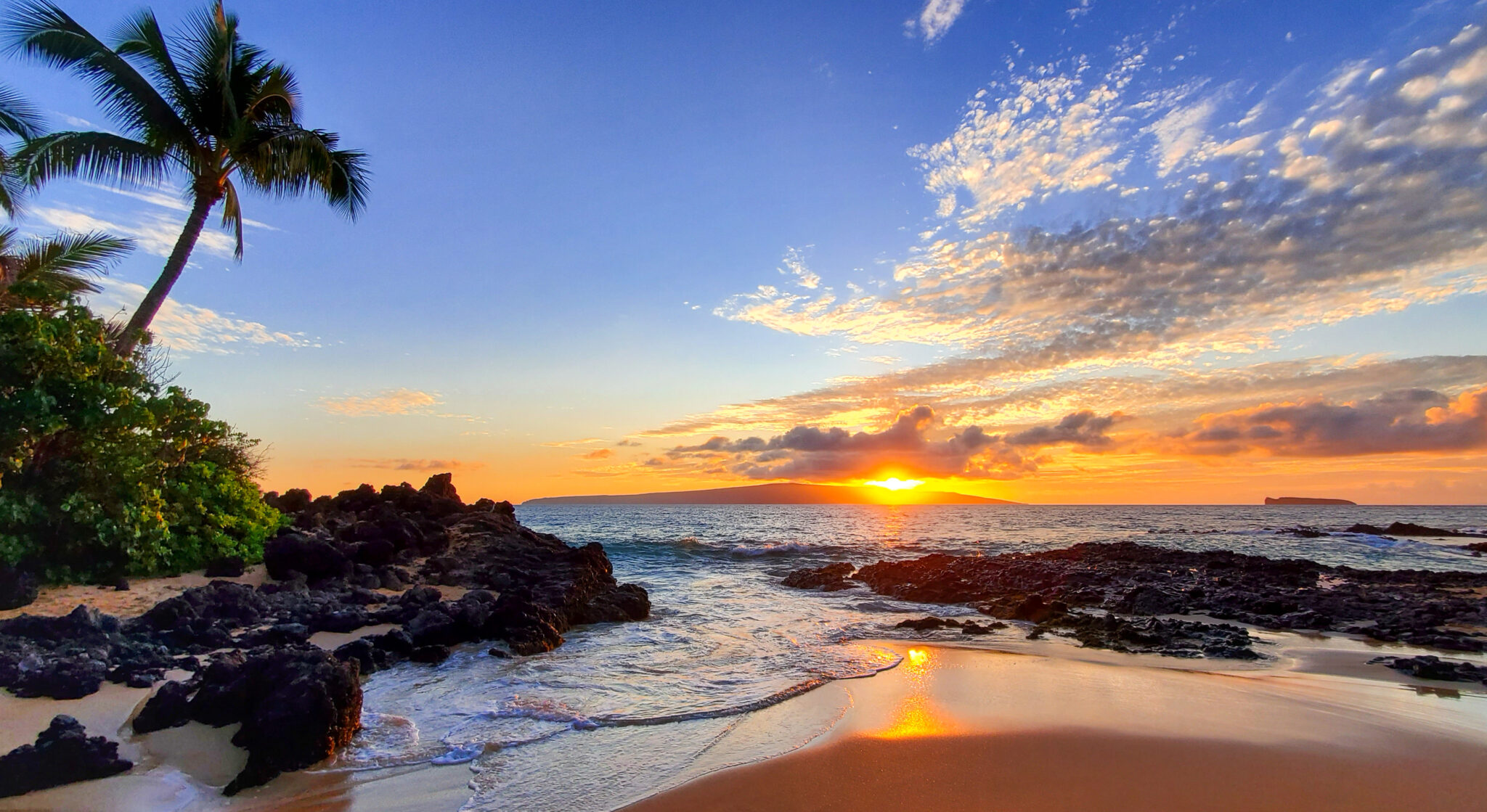 I’ve Spent 20 Years Traveling Solo—These Are the Beaches I Keep Coming Back To
