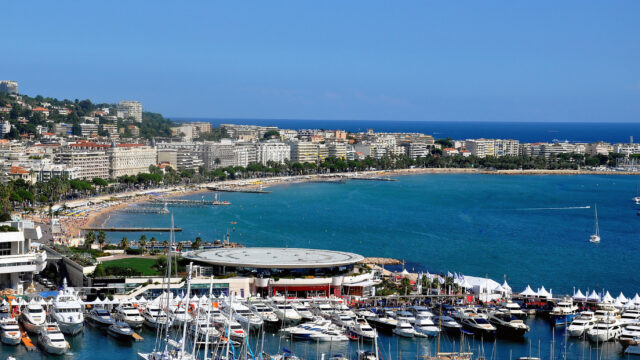 This French Riviera Town Isn’t Just for Movie Stars—It Has Powdery White Sand Beaches and a Historic Old Town