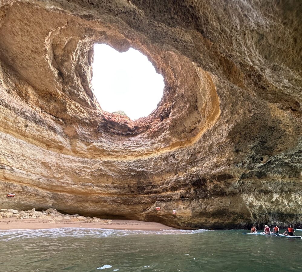 benagil caves w algarve