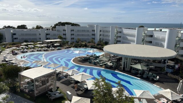 W Algarve Review: A Calm, Cave-Inspired Retreat Above Albufeira’s Party Scene