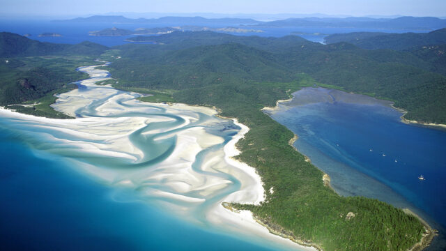 Top Eco Beaches: 5 Stunning Destinations for Responsible Tourism